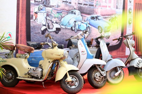 Đã mắt với dàn xe cổ hiếm - độc - lạ hội ngộ ở Sài Gòn - Ảnh 12. Đã mắt với dàn xe cổ hiếm - độc - lạ hội ngộ ở Sài Gòn - Ảnh 12.
