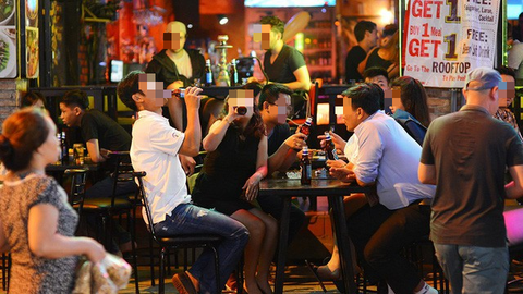 Tăng thuế rượu bia, ngân sách sẽ tăng thu đáng kể - Ảnh 1. Tăng thuế rượu bia, ngân sách sẽ tăng thu đáng kể - Ảnh 1.