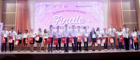 Bốn thí sinh xuất sắc nhất của Cuộc thi Chiến lược kinh doanh 2019 - Ảnh 1. Bốn thí sinh xuất sắc nhất của Cuộc thi Chiến lược kinh doanh 2019 - Ảnh 1.