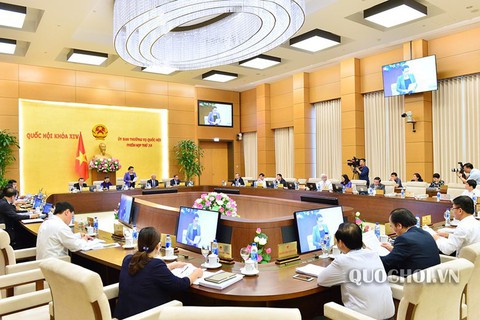 Lùi sửa đổi Luật đất đai đến 2020 vì nhiều vấn đề phức tạp - Ảnh 1. Lùi sửa đổi Luật đất đai đến 2020 vì nhiều vấn đề phức tạp - Ảnh 1.