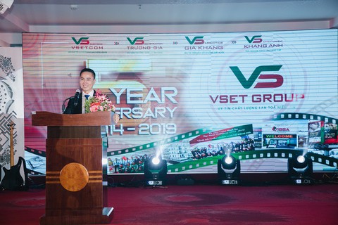 Tập đoàn Vsetgroup tưng bừng mừng kỷ niệm 5 năm thành lập - Ảnh 1. Tập đoàn Vsetgroup tưng bừng mừng kỷ niệm 5 năm thành lập - Ảnh 1.