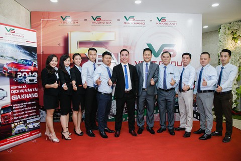 Tập đoàn Vsetgroup tưng bừng mừng kỷ niệm 5 năm thành lập - Ảnh 2. Tập đoàn Vsetgroup tưng bừng mừng kỷ niệm 5 năm thành lập - Ảnh 2.