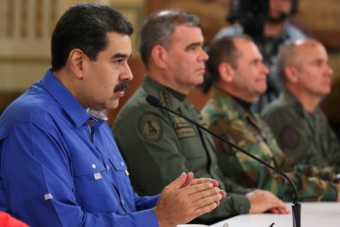 Ông Maduro tuyên bố đập tan âm mưu đảo chính của phe đối lập - Ảnh 1. Ông Maduro tuyên bố đập tan âm mưu đảo chính của phe đối lập - Ảnh 1.
