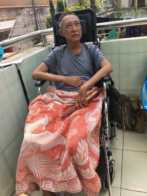 Lê Bình đi qua những thân phận nghèo khổ, nghĩa tình - Ảnh 3. Lê Bình đi qua những thân phận nghèo khổ, nghĩa tình - Ảnh 3.