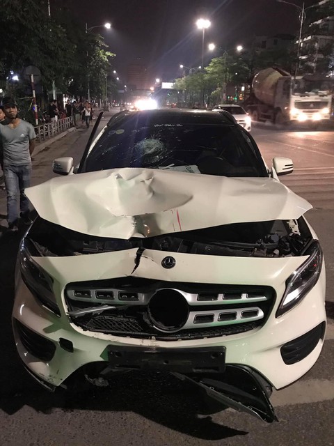 Tông chết 2 người trong hầm chui, tài xế Mercedes khai có uống rượu bia - Ảnh 3. Tông chết 2 người trong hầm chui, tài xế Mercedes khai có uống rượu bia - Ảnh 3.