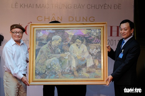 Triển lãm chân dung Hồ Chí Minh từ tranh cổ động - Ảnh 2. Triển lãm chân dung Hồ Chí Minh từ tranh cổ động - Ảnh 2.