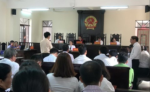 Đề nghị nguyên giám đốc Công ty bọc ống dầu khí Việt Nam 15-16 năm tù - Ảnh 2. Đề nghị nguyên giám đốc Công ty bọc ống dầu khí Việt Nam 15-16 năm tù - Ảnh 2.