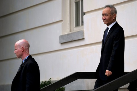 Ông Trump nói nhận được thư ông Tập nhưng vẫn quyết áp thuế - Ảnh 2. Ông Trump nói nhận được thư ông Tập nhưng vẫn quyết áp thuế - Ảnh 2.