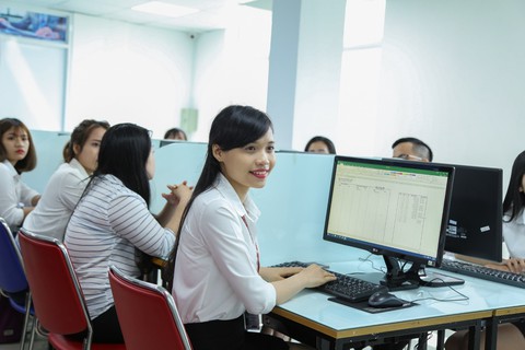 HUTECH đào tạo logistics và quản lý chuỗi cung ứng - Ảnh 2. HUTECH đào tạo logistics và quản lý chuỗi cung ứng - Ảnh 2.
