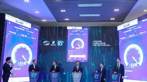 Viettel sử dụng điện thoại OPPO để thử nghiệm 5G tại Việt Nam - Ảnh 2. Viettel sử dụng điện thoại OPPO để thử nghiệm 5G tại Việt Nam - Ảnh 2.