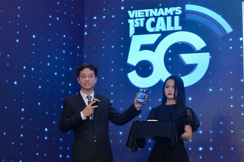 Viettel sử dụng điện thoại OPPO để thử nghiệm 5G tại Việt Nam - Ảnh 3. Viettel sử dụng điện thoại OPPO để thử nghiệm 5G tại Việt Nam - Ảnh 3.