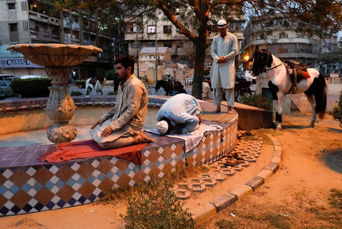 Ramadan 2019 qua những hình ảnh ấn tượng - Ảnh 6. Ramadan 2019 qua những hình ảnh ấn tượng - Ảnh 6.