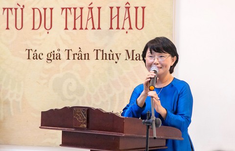 Từ Dụ Thái hậu - thêm cánh cửa soi vào hậu cung triều Nguyễn - Ảnh 1. Từ Dụ Thái hậu - thêm cánh cửa soi vào hậu cung triều Nguyễn - Ảnh 1.
