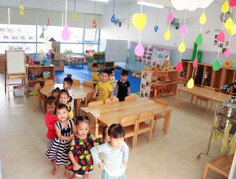 Con công nhân học trường chuẩn quốc tế chỉ tốn 800.000 đồng - Ảnh 1. Con công nhân học trường chuẩn quốc tế chỉ tốn 800.000 đồng - Ảnh 1.