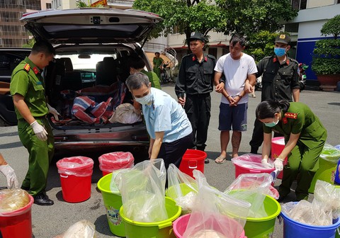Bắt kho ma túy 500 tỉ tại TP.HCM: Các đối tượng câu kết ra sao? - Ảnh 1. Bắt kho ma túy 500 tỉ tại TP.HCM: Các đối tượng câu kết ra sao? - Ảnh 1.