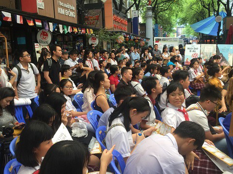 Ngày hội sách văn học châu Âu tại đường sách TP.HCM - Ảnh 1. Ngày hội sách văn học châu Âu tại đường sách TP.HCM - Ảnh 1.