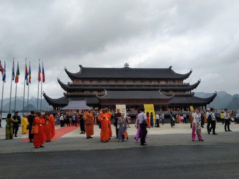 Đại lễ Vesak 2019 tại Việt Nam: Phật giáo chữa lành những vết thương thời đại - Ảnh 2. Đại lễ Vesak 2019 tại Việt Nam: Phật giáo chữa lành những vết thương thời đại - Ảnh 2.