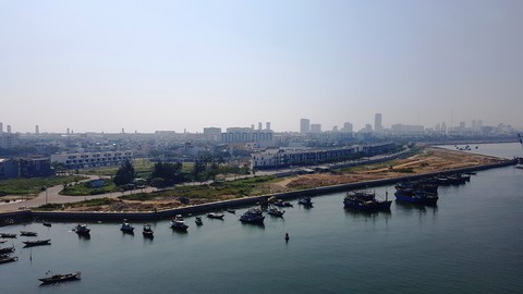 Đà Nẵng điều chỉnh quy hoạch, bỏ xây nhà cao tầng 2 dự án ven sông Hàn - Ảnh 1. Đà Nẵng điều chỉnh quy hoạch, bỏ xây nhà cao tầng 2 dự án ven sông Hàn - Ảnh 1.