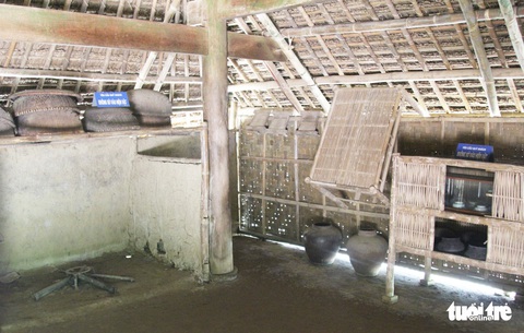 Về làng Sen, Hoàng Trù rợp bóng cây xanh - Ảnh 9. Về làng Sen, Hoàng Trù rợp bóng cây xanh - Ảnh 9.