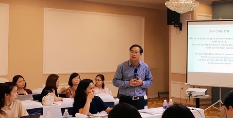 Bộ luật lao động bao bọc người lao động, còn doanh nghiệp khốn cùng! - Ảnh 3. Bộ luật lao động bao bọc người lao động, còn doanh nghiệp khốn cùng! - Ảnh 3.