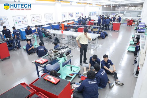 Xét tuyển đại học 2019: Hơn 45.000 nguyện vọng vào HUTECH - Ảnh 1. Xét tuyển đại học 2019: Hơn 45.000 nguyện vọng vào HUTECH - Ảnh 1.