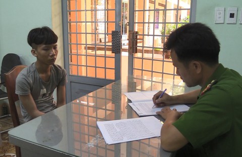 Đôi co giùm em họ, nam thanh niên bị đâm chết - Ảnh 1. Đôi co giùm em họ, nam thanh niên bị đâm chết - Ảnh 1.