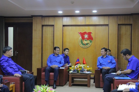 Gặp gỡ thanh niên hai nước Việt - Lào năm 2019 - Ảnh 2. Gặp gỡ thanh niên hai nước Việt - Lào năm 2019 - Ảnh 2.