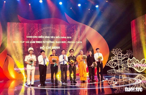 Trung úy giao thông cứu người: rèn luyện từ lời dạy của Chủ tịch Hồ Chí Minh - Ảnh 3. Trung úy giao thông cứu người: rèn luyện từ lời dạy của Chủ tịch Hồ Chí Minh - Ảnh 3.