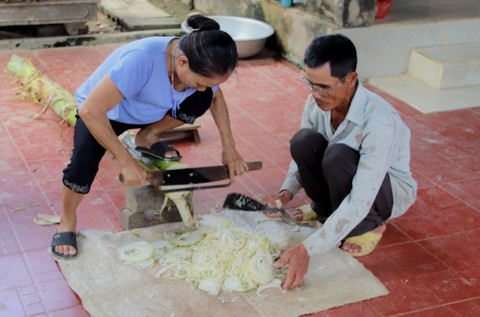 Sẻ chia ấm lòng những cựu TNXP đường Trường Sơn - Ảnh 3. Sẻ chia ấm lòng những cựu TNXP đường Trường Sơn - Ảnh 3.