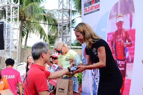 Giải Techcombank Ironman 70.3 châu Á - TBD 2019: thiết lập 2 kỷ lục thế giới mới - Ảnh 3. Giải Techcombank Ironman 70.3 châu Á - TBD 2019: thiết lập 2 kỷ lục thế giới mới - Ảnh 3.