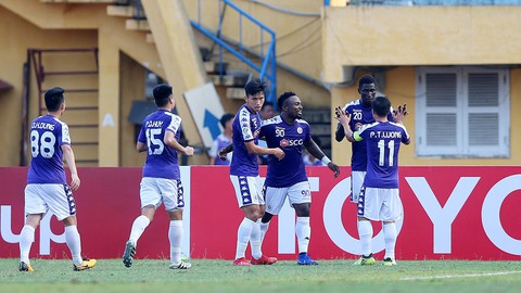 Cơ hội cho bóng đá VN ra biển lớn - Ảnh 1. Cơ hội cho bóng đá VN ra biển lớn - Ảnh 1.