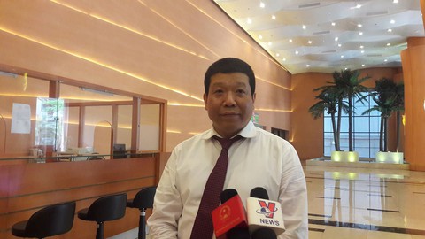 Tham ô và đánh bạc liên quan nhiều đến rửa tiền - Ảnh 1. Tham ô và đánh bạc liên quan nhiều đến rửa tiền - Ảnh 1.