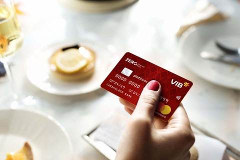 Mục tiêu dẫn đầu xu thế thẻ của VIB tại Việt Nam - Ảnh 3. Mục tiêu dẫn đầu xu thế thẻ của VIB tại Việt Nam - Ảnh 3.