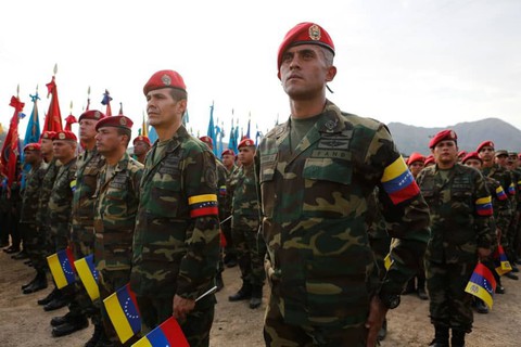 Quân đội Venezuela tuyên bố ‘chờ Mỹ với vũ khí trong tay’ - Ảnh 3. Quân đội Venezuela tuyên bố ‘chờ Mỹ với vũ khí trong tay’ - Ảnh 3.