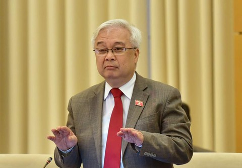 Nhiều bộ sách giáo khoa để sáng tạo trong dạy và học - Ảnh 1. Nhiều bộ sách giáo khoa để sáng tạo trong dạy và học - Ảnh 1.