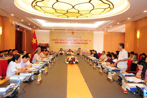 Đề xuất tuổi nghỉ hưu của người lao động bắt đầu tăng từ 2021 - Ảnh 3. Đề xuất tuổi nghỉ hưu của người lao động bắt đầu tăng từ 2021 - Ảnh 3.
