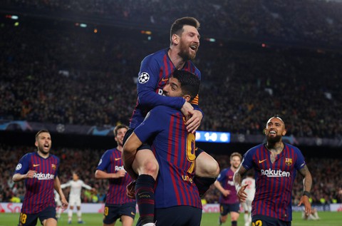 Song sát Messi - Suarez hành hạ Liverpool - Ảnh 9. Song sát Messi - Suarez hành hạ Liverpool - Ảnh 9.