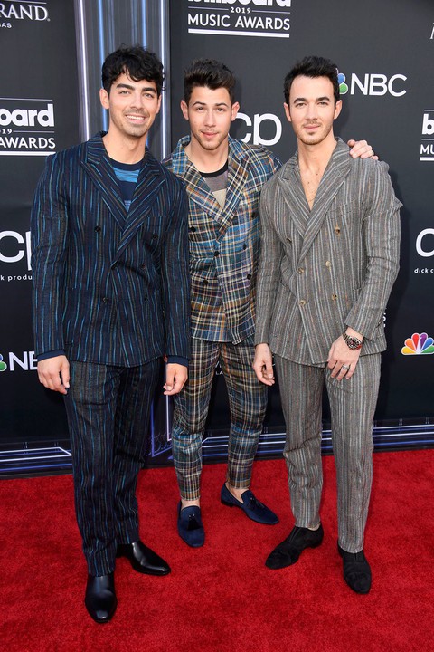BTS đánh bại Maroon 5, Imagine Dragons tại Billboard Music Awards - Ảnh 7. BTS đánh bại Maroon 5, Imagine Dragons tại Billboard Music Awards - Ảnh 7.