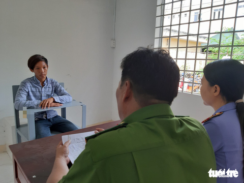 Nam sinh viên truy đuổi hơn 3km bắt 2 tên cướp giật túi xách - Ảnh 1. Nam sinh viên truy đuổi hơn 3km bắt 2 tên cướp giật túi xách - Ảnh 1.