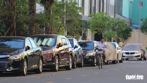 Giới thiệu chung cư tiện nghi, có chỗ đậu xe, dọn về ở... bãi xe hết chỗ - Ảnh 1. Giới thiệu chung cư tiện nghi, có chỗ đậu xe, dọn về ở... bãi xe hết chỗ - Ảnh 1.
