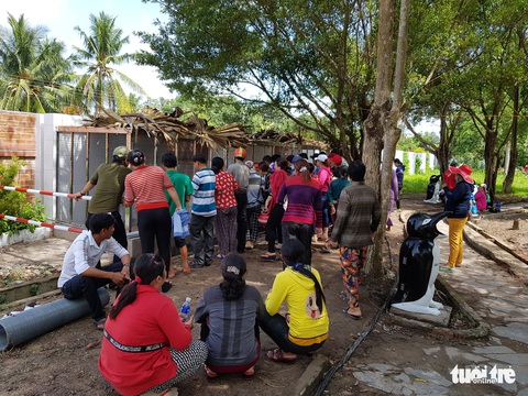 Bộ Nông nghiệp đề nghị thả cặp rắn hổ mây khủng về môi trường tự nhiên - Ảnh 3. Bộ Nông nghiệp đề nghị thả cặp rắn hổ mây khủng về môi trường tự nhiên - Ảnh 3.