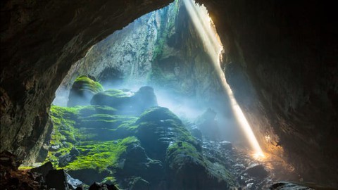 Hang Sơn Đoòng đã lớn nhất thế giới rồi, giờ còn lớn hơn nữa - Ảnh 1. Hang Sơn Đoòng đã lớn nhất thế giới rồi, giờ còn lớn hơn nữa - Ảnh 1.