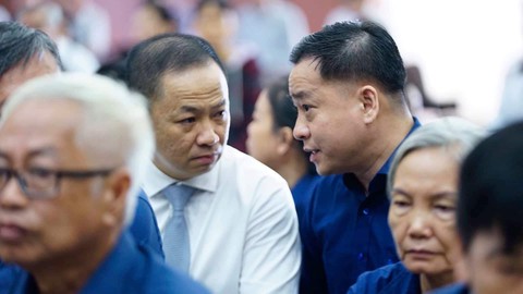 Hoãn phiên tòa ở Hà Nội, Vũ Nhôm lại hầu tòa ngày 27-5 tại TP.HCM - Ảnh 1. Hoãn phiên tòa ở Hà Nội, Vũ Nhôm lại hầu tòa ngày 27-5 tại TP.HCM - Ảnh 1.