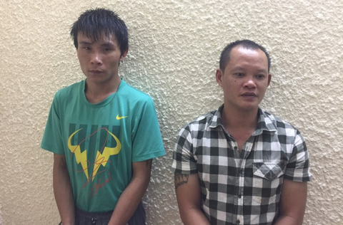 Bắt nhóm chuyên cướp giật trước cửa ngân hàng ở Hà Nội - Ảnh 1. Bắt nhóm chuyên cướp giật trước cửa ngân hàng ở Hà Nội - Ảnh 1.