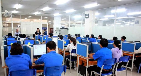 Các đơn vị đủ điều kiện tổ chức thi, cấp chứng chỉ ngoại ngữ, tin học - Ảnh 1. Các đơn vị đủ điều kiện tổ chức thi, cấp chứng chỉ ngoại ngữ, tin học - Ảnh 1.