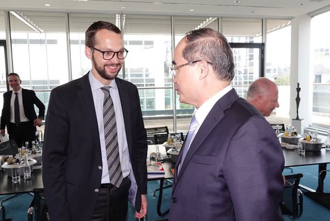 Frankfurt sẵn sàng hỗ trợ TP.HCM xây dựng trung tâm tài chính - Ảnh 2. Frankfurt sẵn sàng hỗ trợ TP.HCM xây dựng trung tâm tài chính - Ảnh 2.