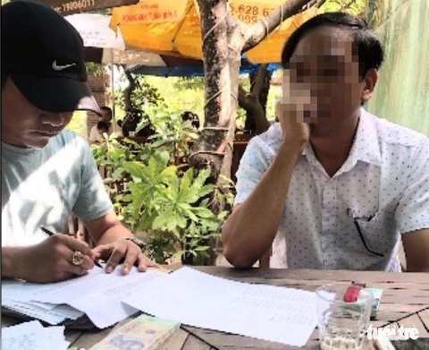 Điều tra phó phòng kinh tế nhận 20 triệu từ doanh nghiệp khai thác cát - Ảnh 1. Điều tra phó phòng kinh tế nhận 20 triệu từ doanh nghiệp khai thác cát - Ảnh 1.