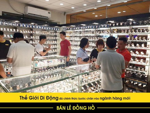 Bán đồng hồ, Thế Giới Di Động nhắm đến 5.000 tỉ doanh thu - Ảnh 1. Bán đồng hồ, Thế Giới Di Động nhắm đến 5.000 tỉ doanh thu - Ảnh 1.