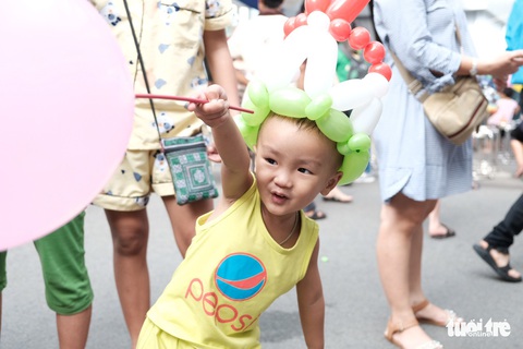 Bệnh nhi ung thư sôi nổi cùng ngày hội Những điều thần tiên - Ảnh 9. Bệnh nhi ung thư sôi nổi cùng ngày hội Những điều thần tiên - Ảnh 9.