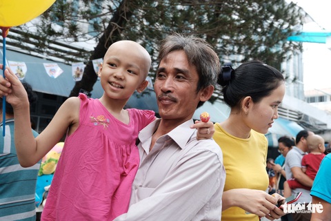 Bệnh nhi ung thư sôi nổi cùng ngày hội Những điều thần tiên - Ảnh 11. Bệnh nhi ung thư sôi nổi cùng ngày hội Những điều thần tiên - Ảnh 11.